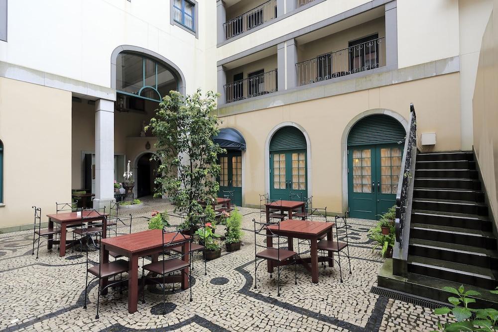 Hotel Monterey Nagaszaki Kültér fotó